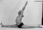 My Guru - BKS Iyengar in Hanumanasana